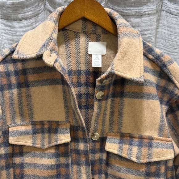 H&M Oversized Plaid Button-up Women’s Cabin-core Shacket size XS - Picture 2 of 8